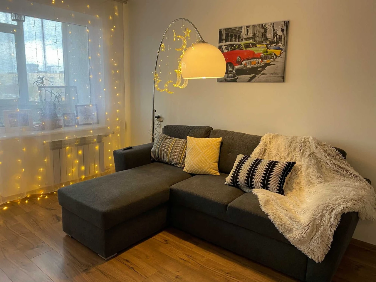 For Sale: 3-bedroom apartment with fresh renovation