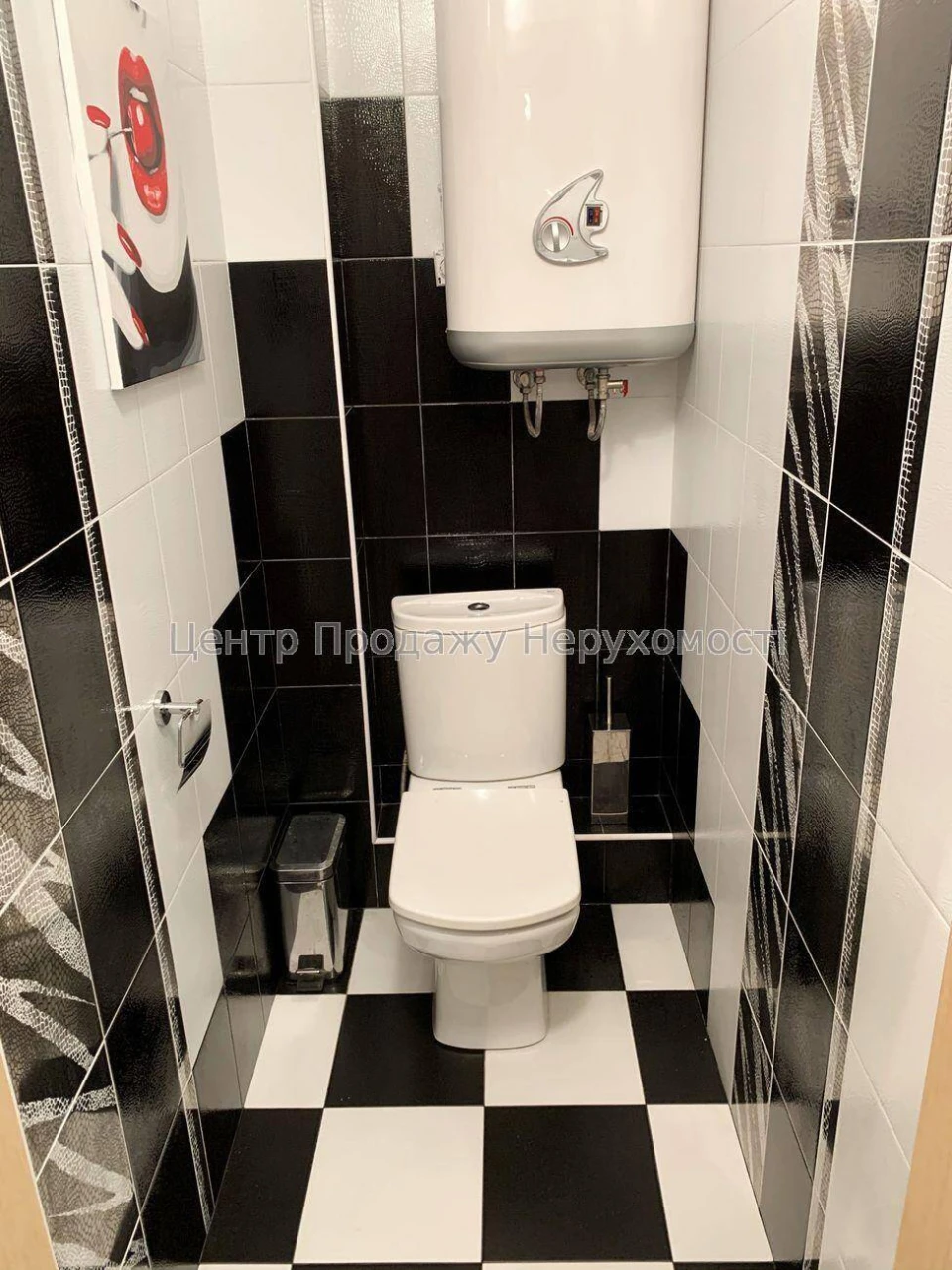 Sale of a 2-bedroom apartment 64 m² on the 13th floor in Kyiv, excellent