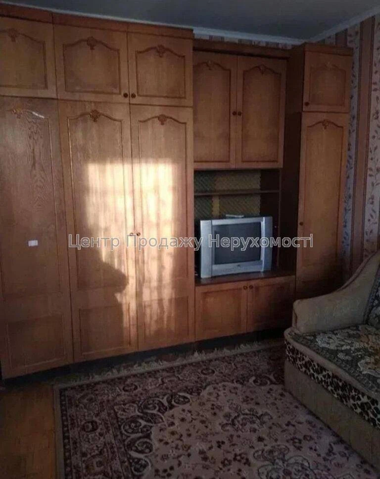 Продаж 1-кімн. квартири 31, 5 м², 7/9 эт, Київ – чудова проп