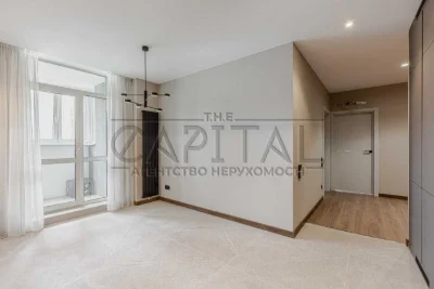 Sale of a renovated 3-room apartment in the Rusynska residential complex