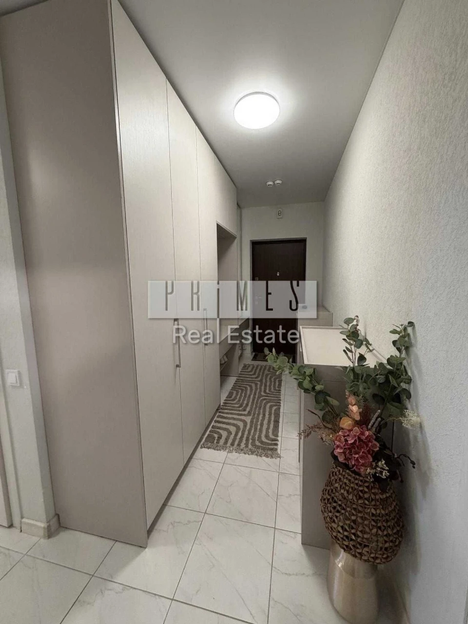 Apartment for sale in installments OK Land. 3 bedrooms