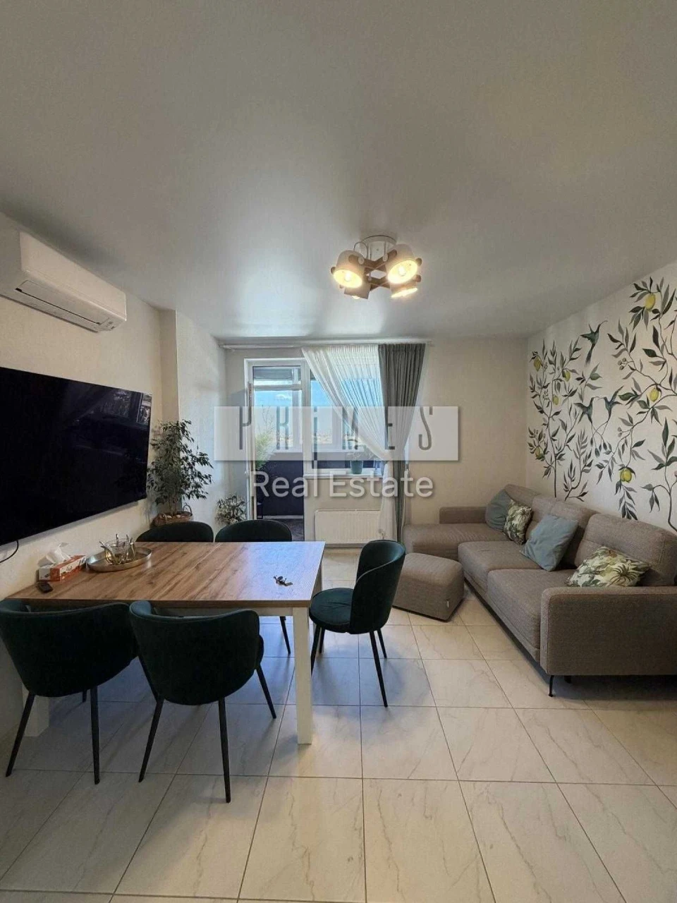 Apartment for sale in installments OK Land. 3 bedrooms