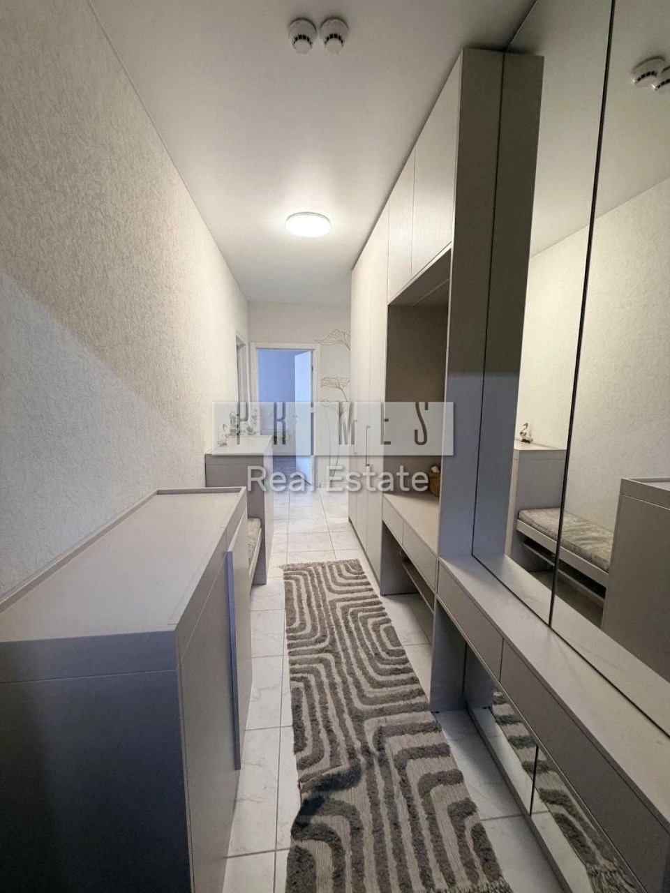 Apartment for sale in installments OK Land. 3 bedrooms