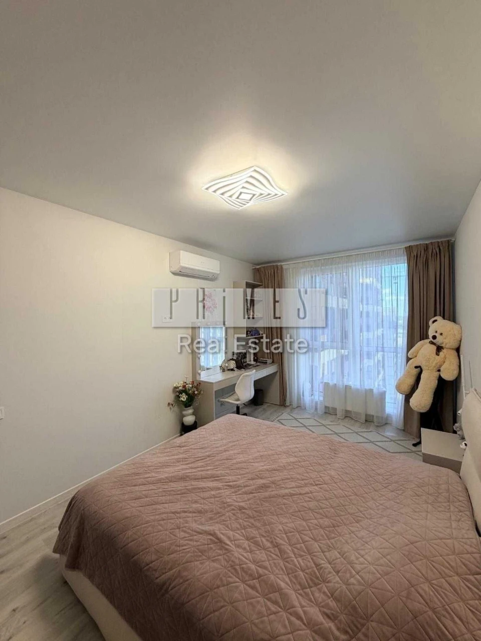Apartment for sale in installments OK Land. 3 bedrooms