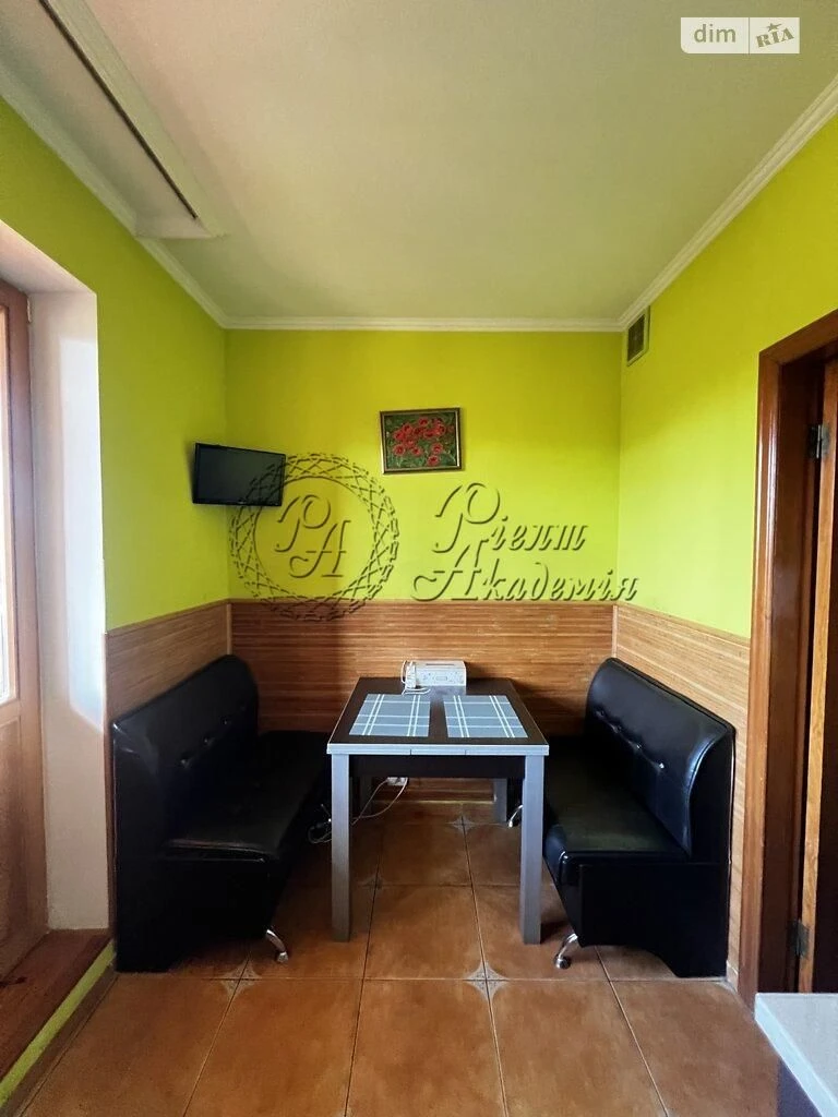 Продаж затишної 1-квартири по вул. Кільцева дорога, 5-А, Пів