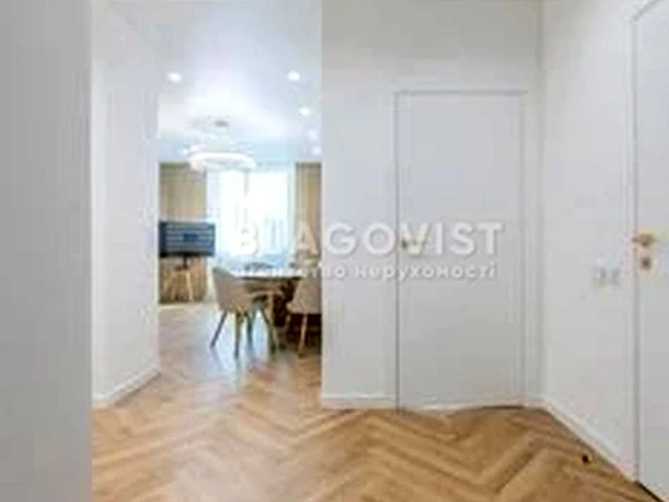 Apartment. Voskresenskaya st., Kyiv