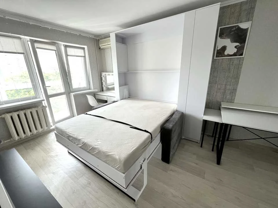 Apartment. Ushinskogo st. Kyiv