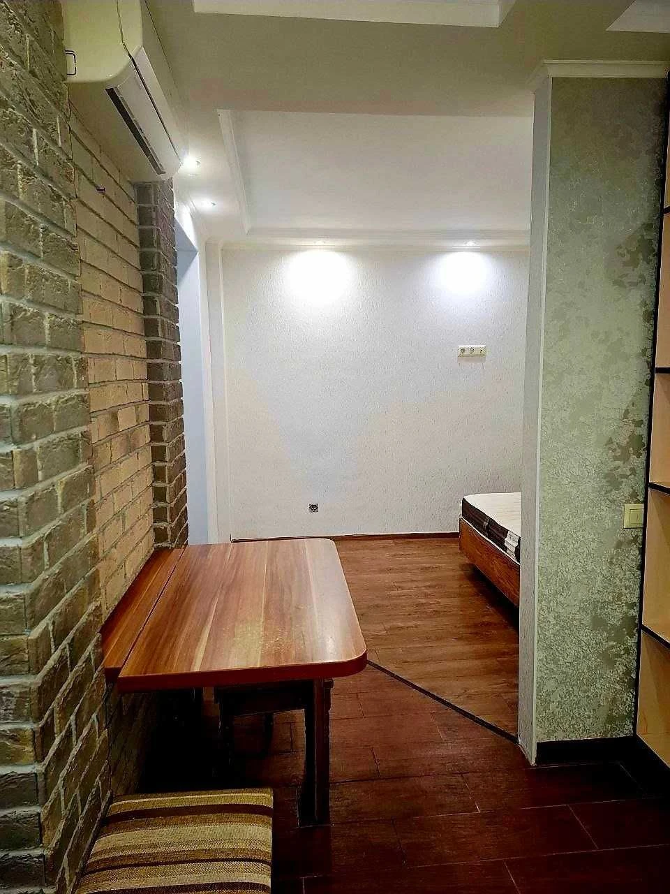 For Sale: 1-Bedroom Apartment at Zdolbunivska Street, 3B / Pozni