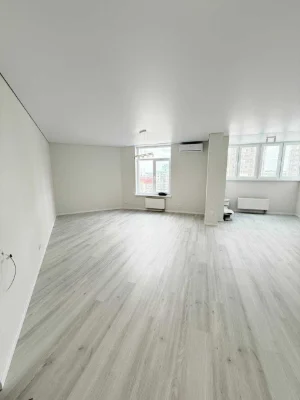 Сучасна 1-к смарт квартира 46,6 м² з ремонтом у ЖК Русанівсь