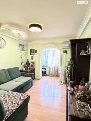 Продаж Квартири в Нивках