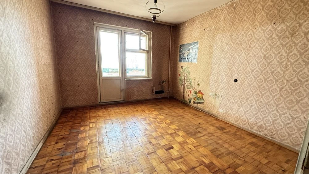 Продаж 4-кімнатної квартири 86,1 м.кв 6-й поверх Бажана 28 м