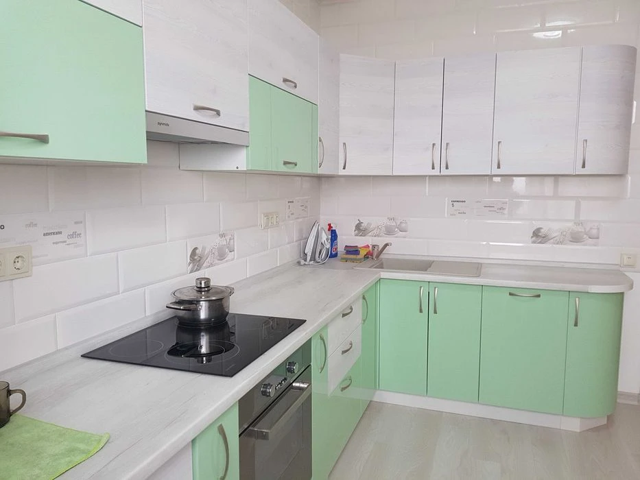 Продам 3 кімнатну квартиру, Кирило-Мефодівська 2, новий буди