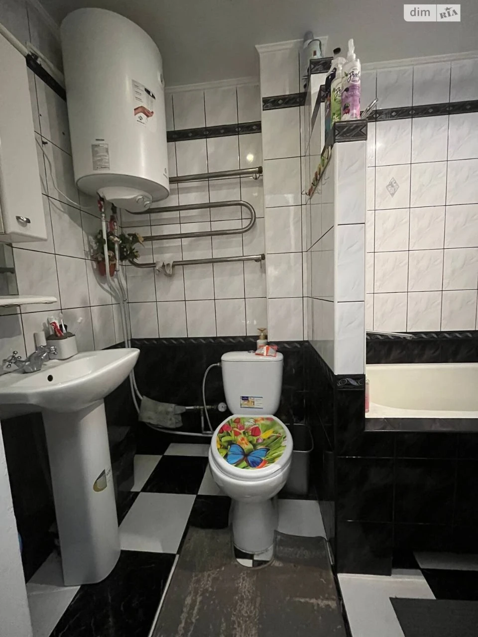 Apartment for Sale - Borshchivka