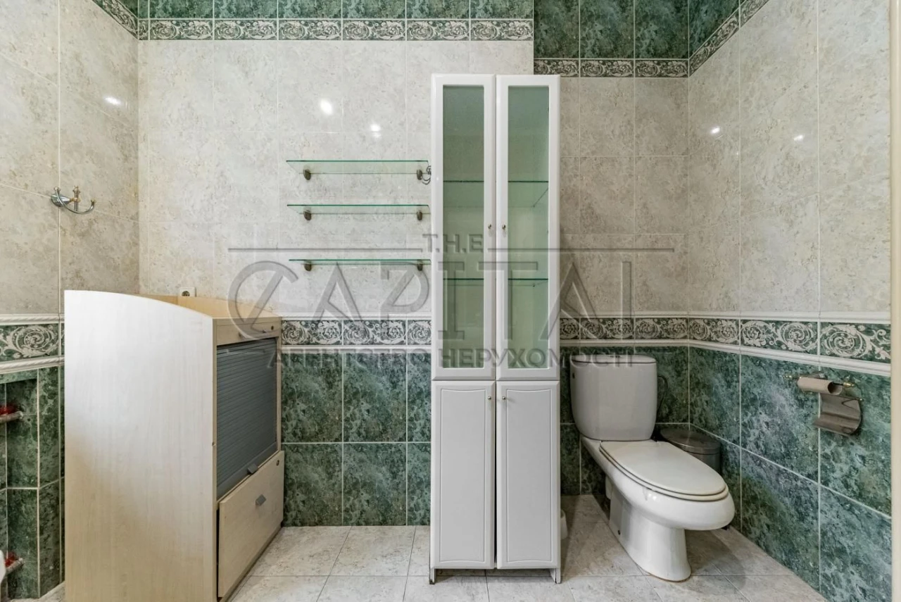 Apartment for Sale, Institute Street, Pechersky District, Khreshchatyk