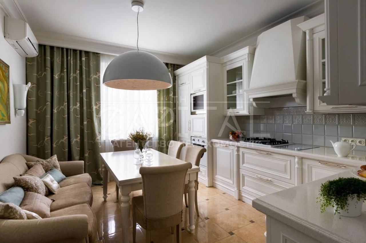 Apartment for Sale, Targenevskaya Street, Шевченковский District, Lukya