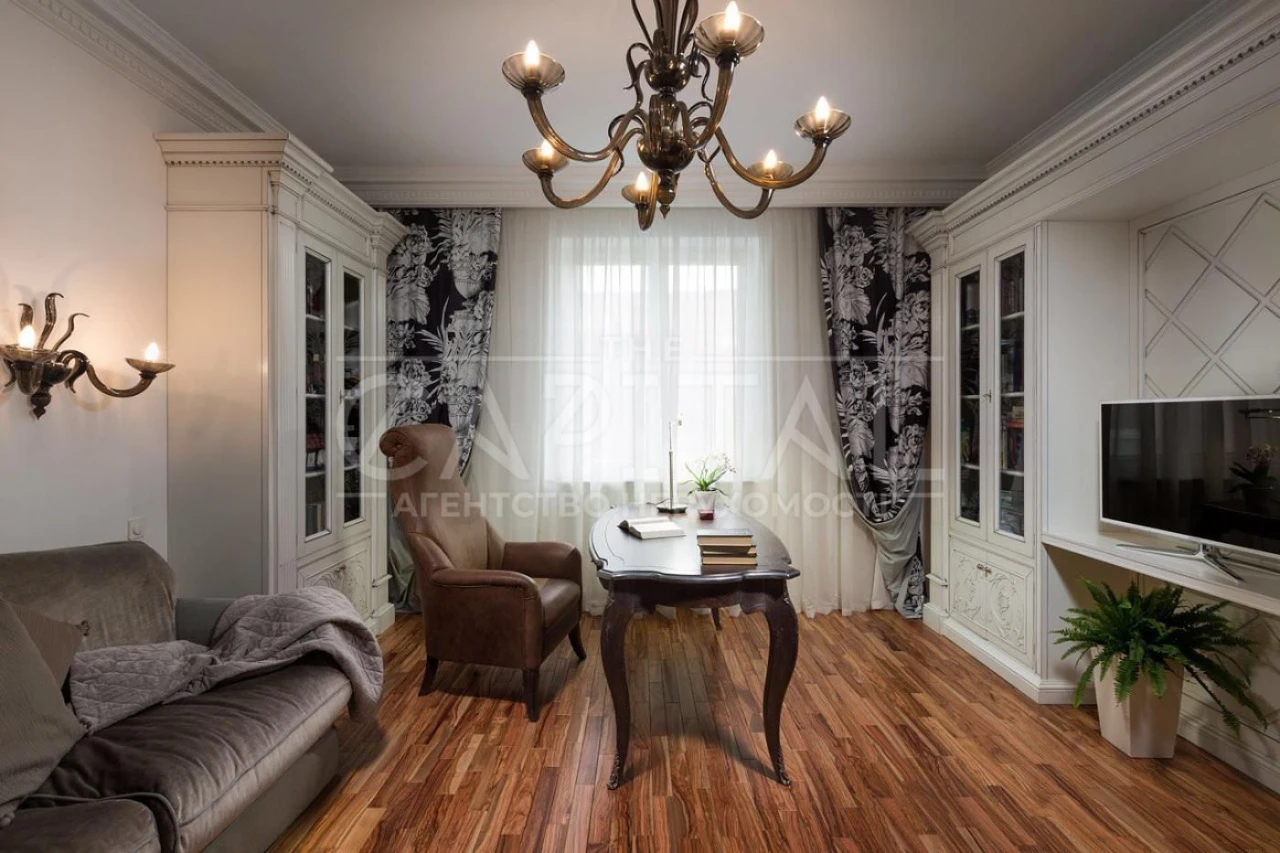 Apartment for Sale, Targenevskaya Street, Шевченковский District, Lukya
