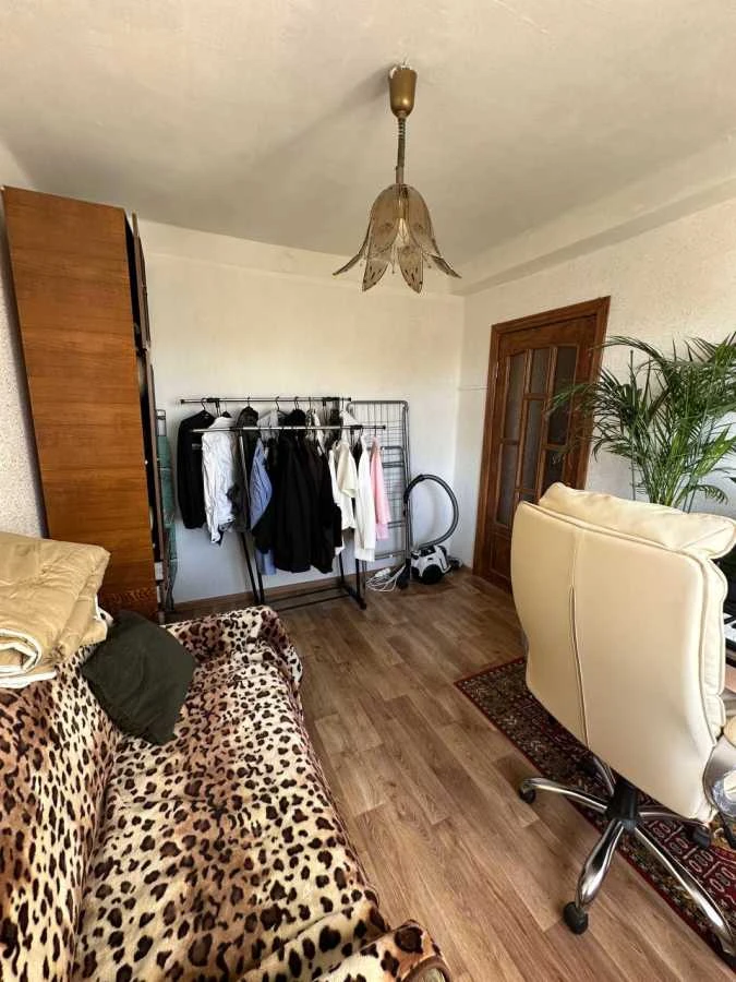 Продам трикімнатну квартиру (56 м²) в Киеве, Шевченковский