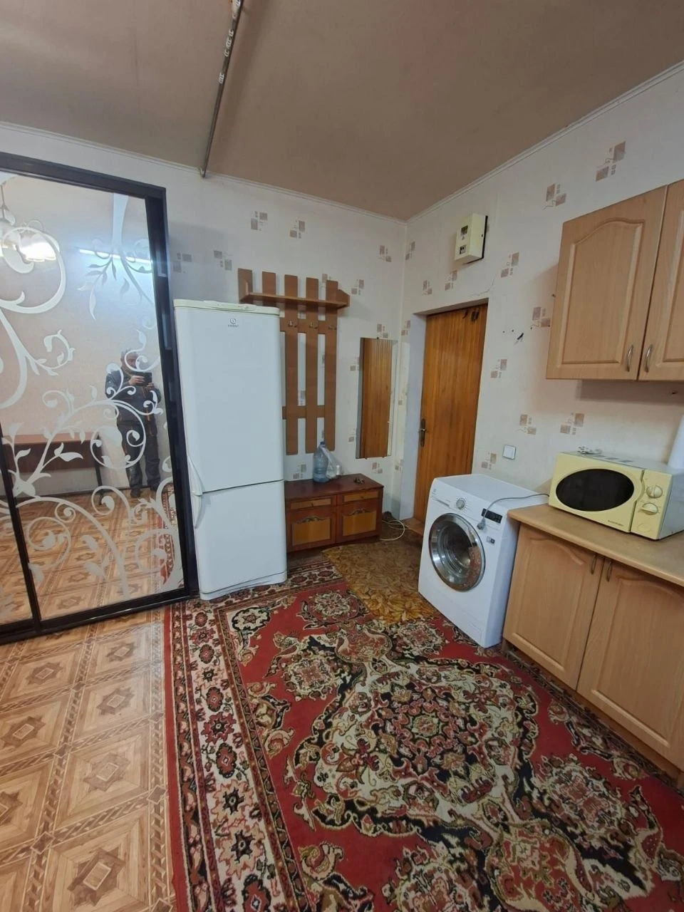 For Sale: 1-Bedroom Apartment, PriDniprozh
