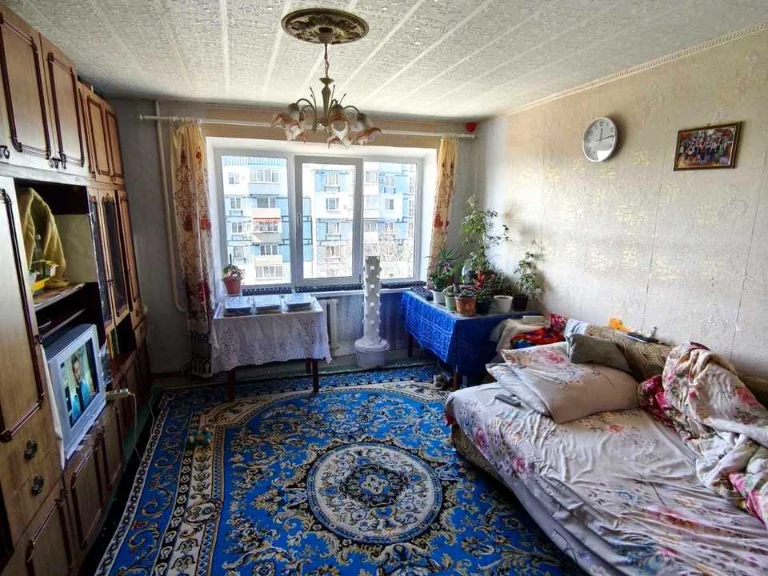 Apartment. Dnipro, Topolyna st.