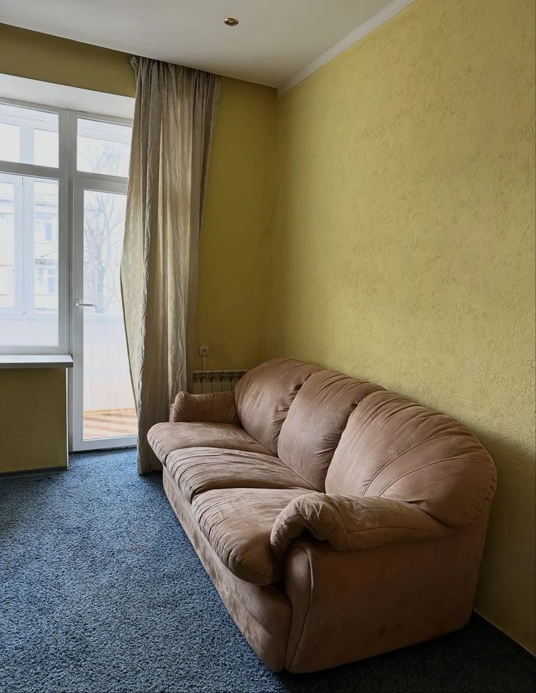 For Sale: 2-bedroom apartment on St. Gregory Skovoroda (Pushkinsk) Street
