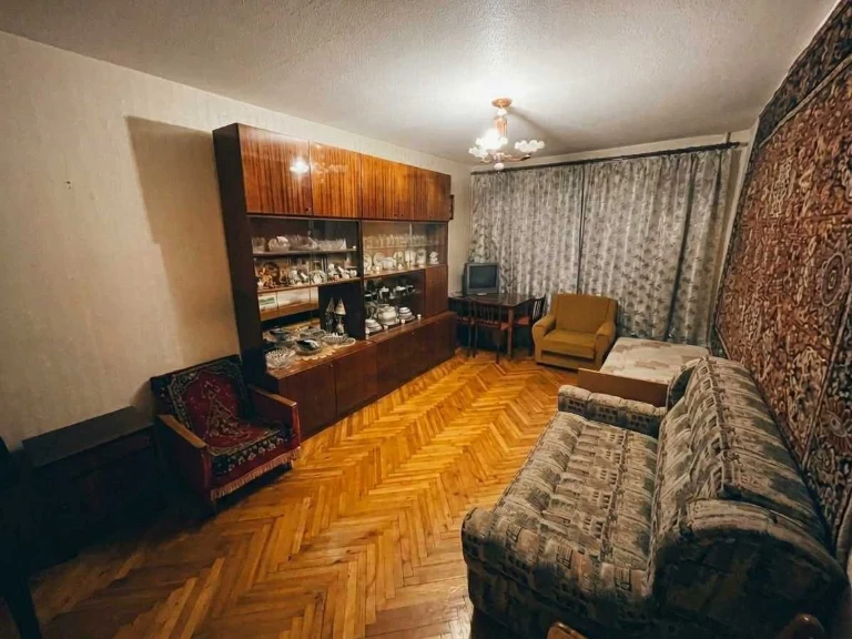 For Sale: One-Bedroom Apartment, Salthovka