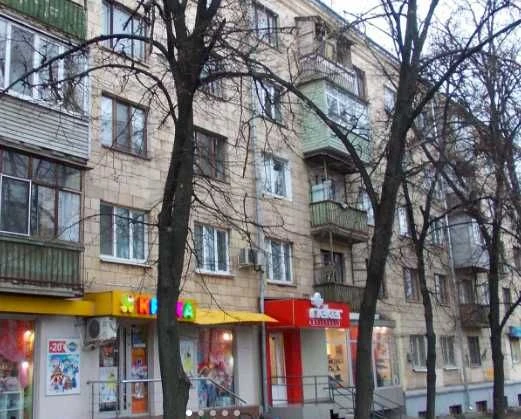 For sale 3-room apartment on Prospect Nauki, Botanical Garden metro.
