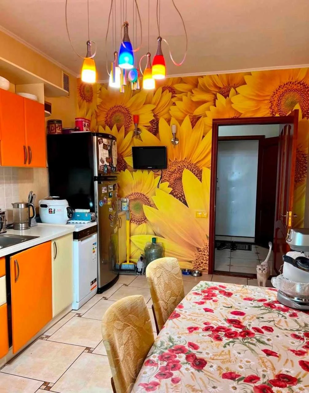 Продам 3 к кв, Созидатель, автономка, газ, кирпич, 6/10 ул.А