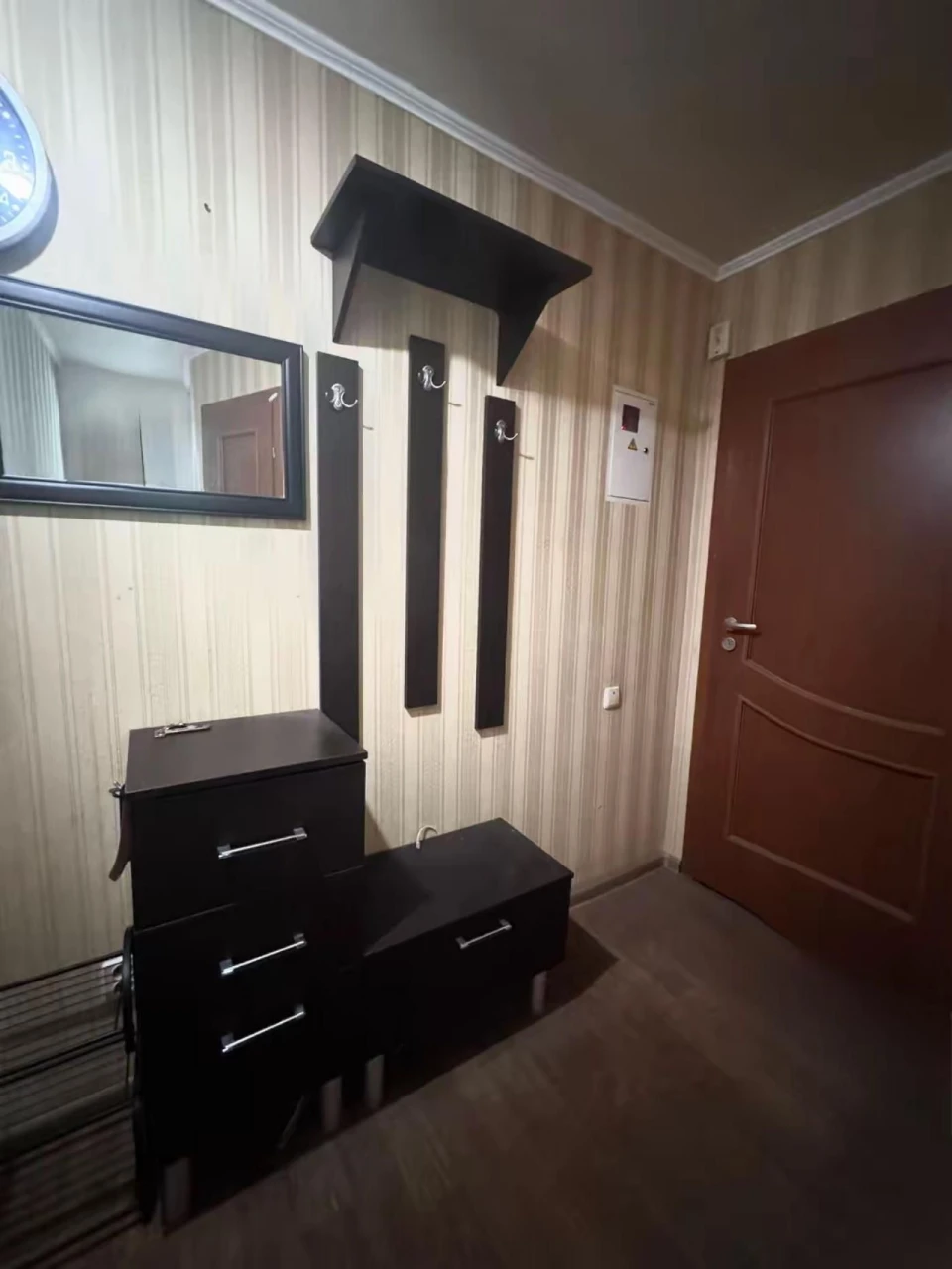 Продам 2 кім.кв.проспект Богдана Хмельницького,Тітова
