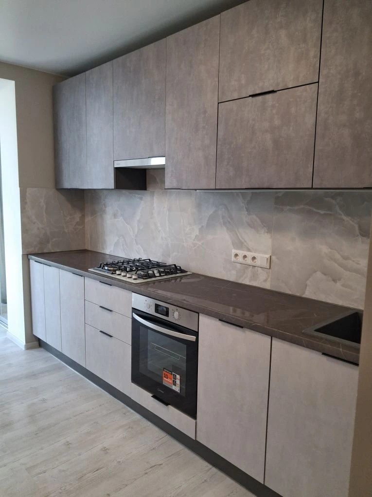 Продам квартиру 42м² ЖК Счастливый 2! Газ! Ремонт! Дафы!