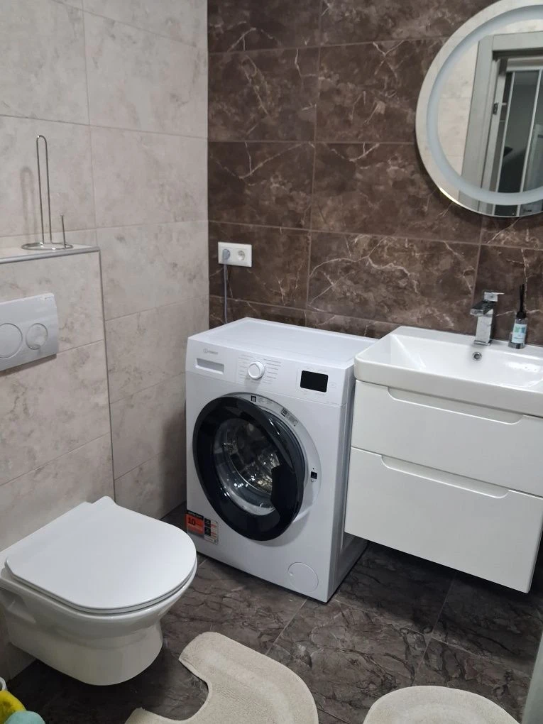 Продам квартиру 42м² ЖК Счастливый 2! Газ! Ремонт! Дафы!