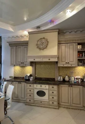 Baz-05 Продам 3-х кімнатну квартиру в елітному комплексі біл