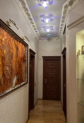 Baz-05 Продам 3-х кімнатну квартиру в елітному комплексі біл