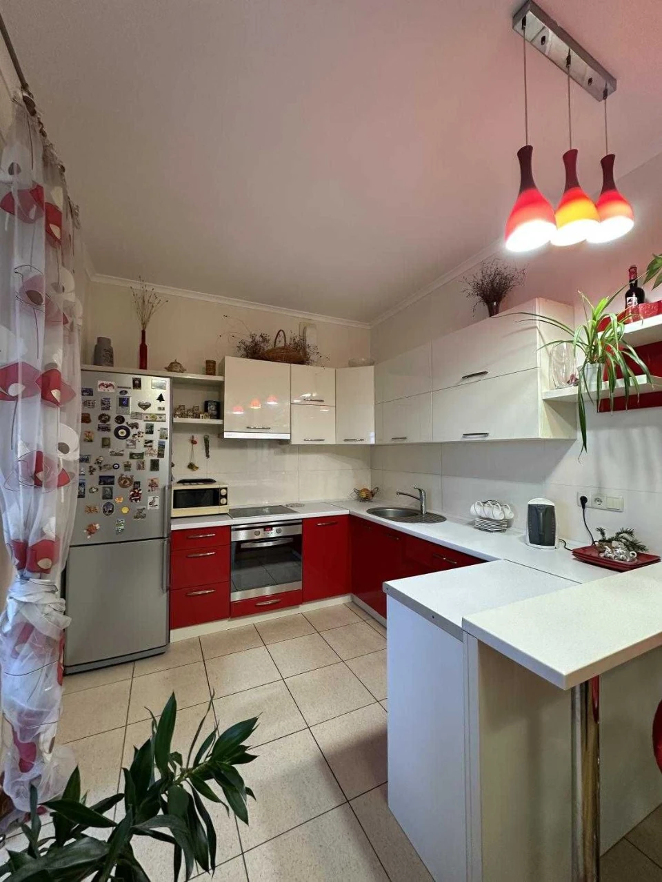 For Sale: 2-bedroom apartment with renovation, 78 sq.m, in the "Seven Samurai" residential complex