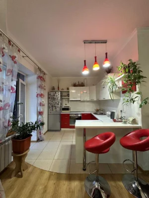 For Sale: 2-bedroom apartment with renovation, 78 sq.m, in the "Seven Samurai" residential complex