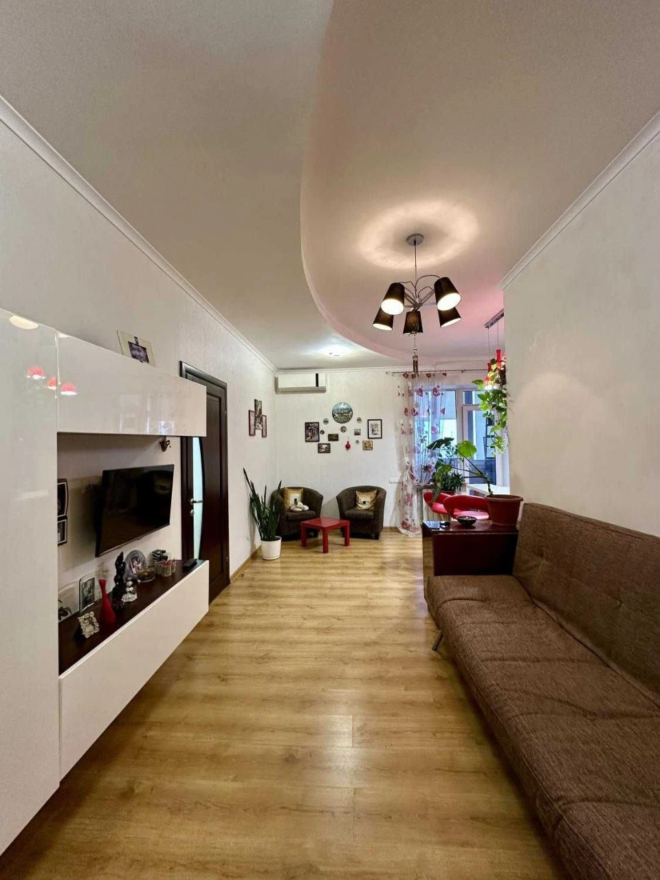 For Sale: 2-bedroom apartment with renovation, 78 sq.m, in the "Seven Samurai" residential complex