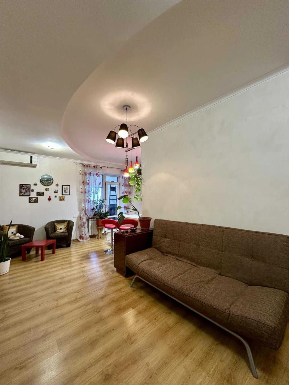 For Sale: 2-bedroom apartment with renovation, 78 sq.m, in the "Seven Samurai" residential complex