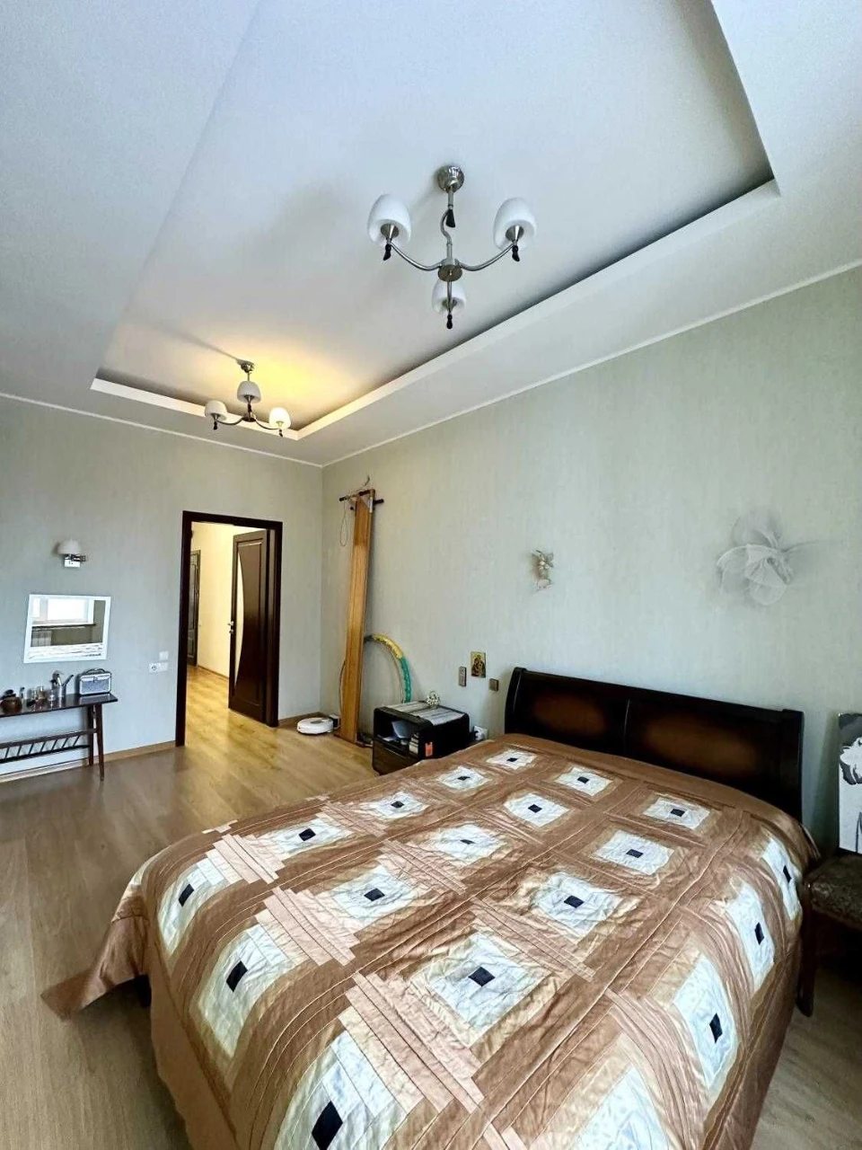 For Sale: 2-bedroom apartment with renovation, 78 sq.m, in the "Seven Samurai" residential complex
