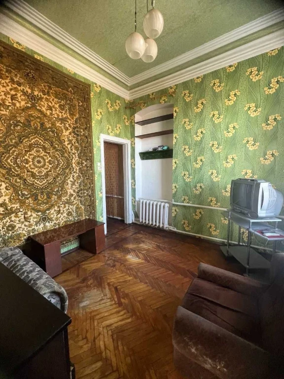 For Sale: Part of a House in Kholodna Hora