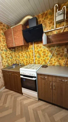 Продається 2-кімнатна квартира, 52 кв.м., 1 поверх, Алмазний
