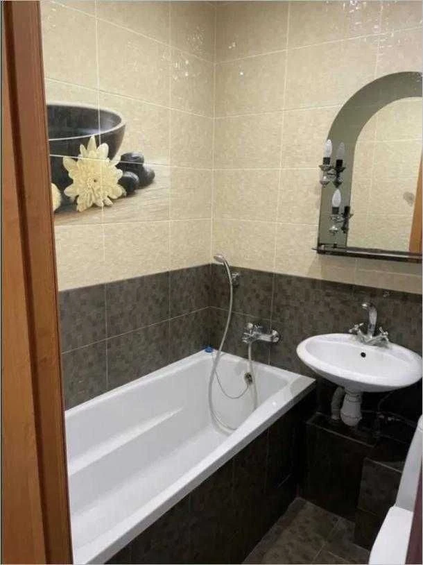 For Sale: 1-bedroom apartment on Gvardeys Shirontsev, 5 minutes from metro