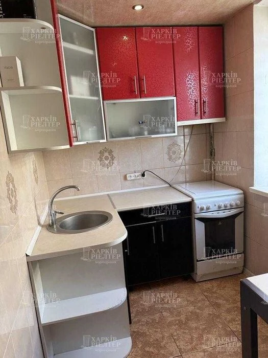 I am selling a cozy 2-room apartment on Odeska! Od7