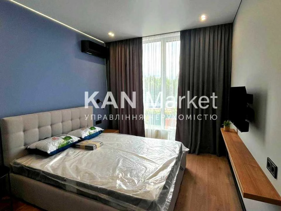 Apartment. Rodyni Kistiakovs str. Kyiv
