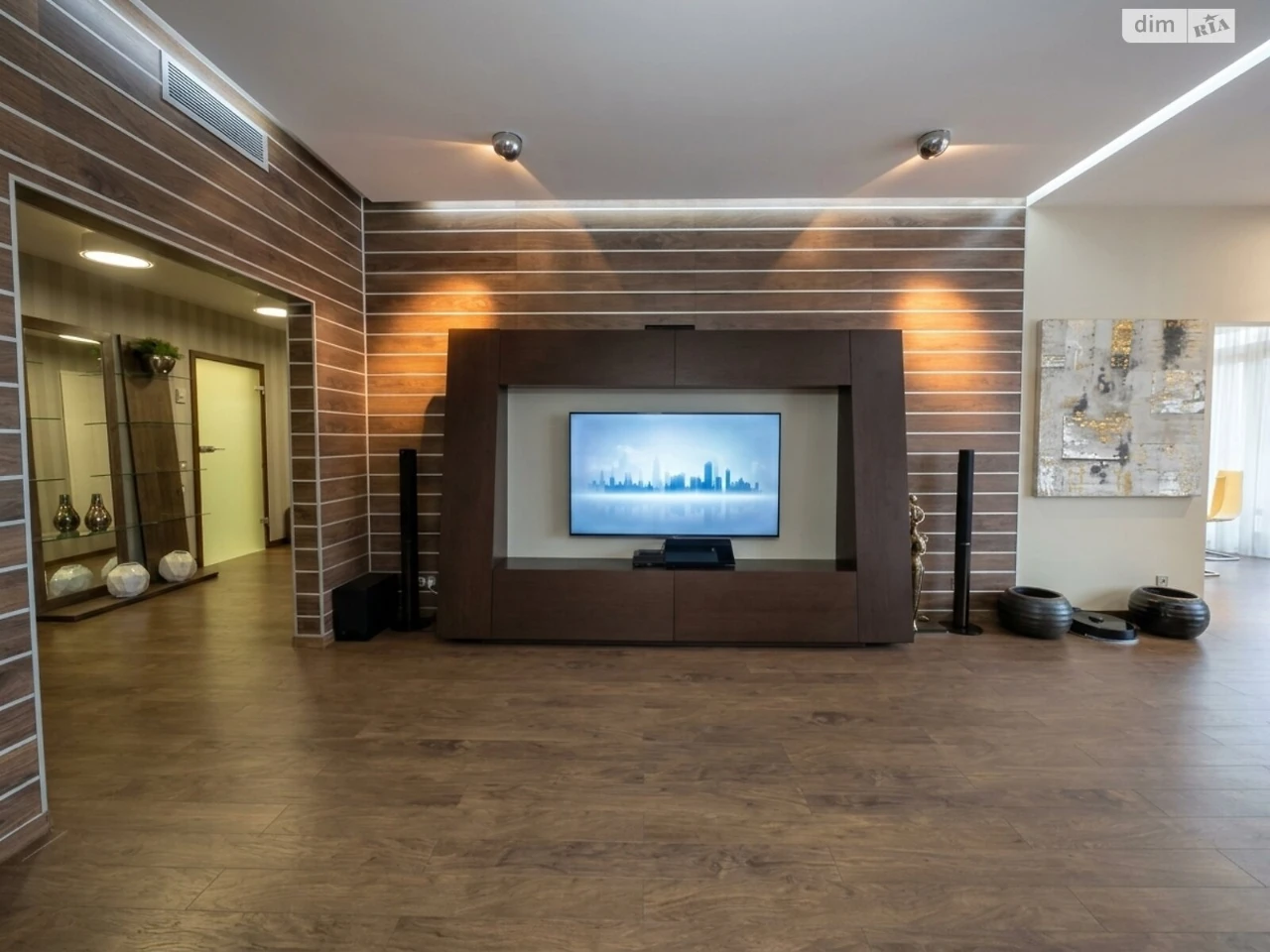 Long-Term Rental Apartment, Left Bank Area