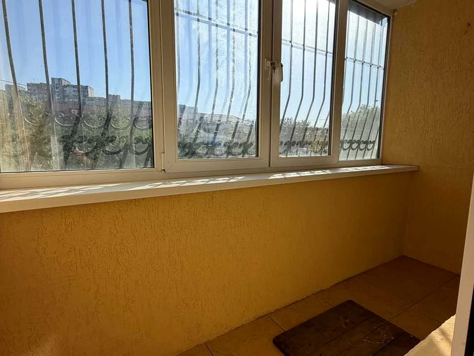 Квартира. Миколи Закревського, 1