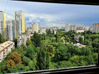 Квартира. Київ, вулиця Миколи Василенка
