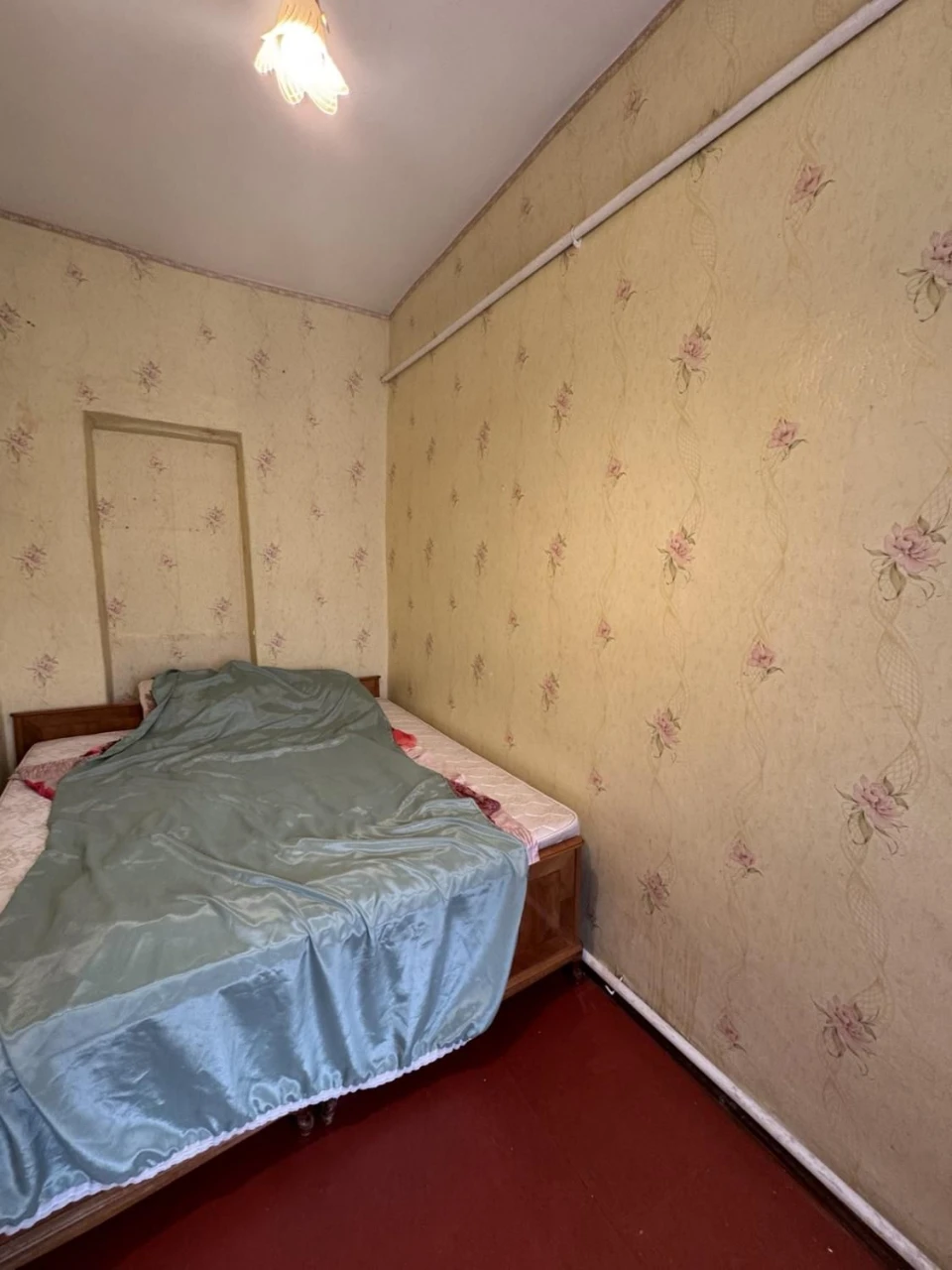 Продам 2-к квартиру з АГВ та горищем на Б. Хмельницького(3-1