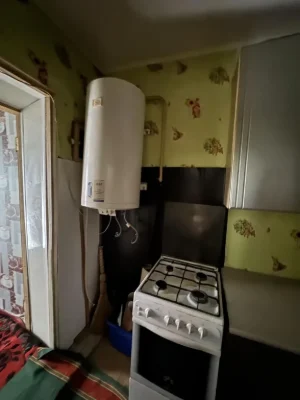 Продається 1-кімнатна квартира на вулиці Колонтаєвській (3-3