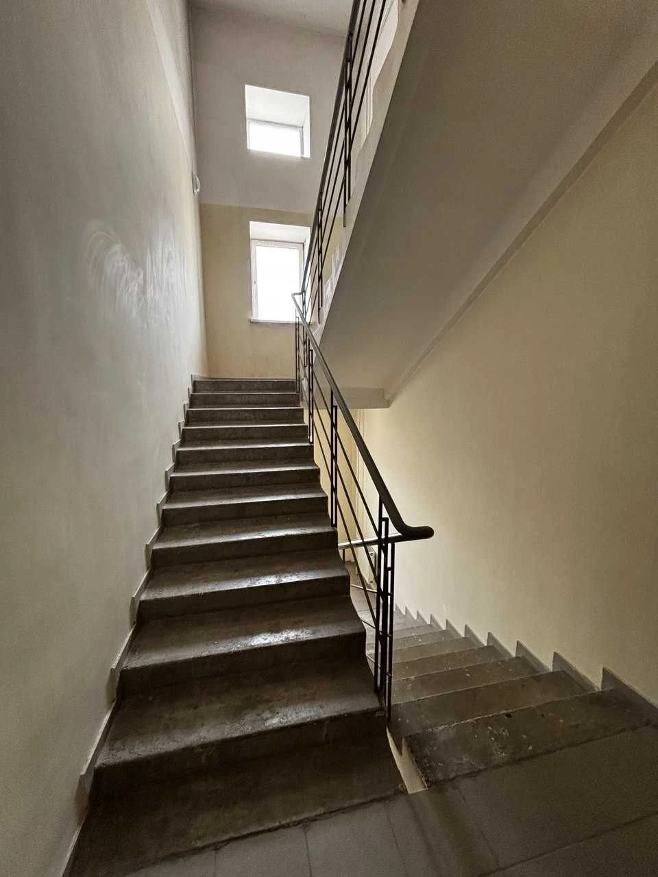 2 Rooms on Екатерининская Street, Central Train Station