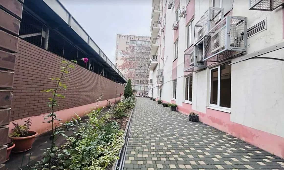 2 Rooms on Екатерининская Street, Central Train Station