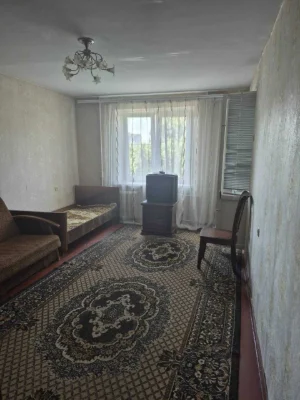Продам 1 ком. квартиру пр. Добровольского